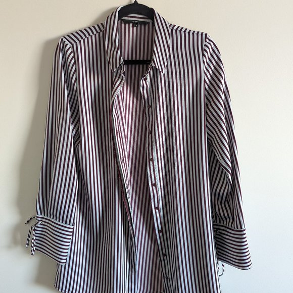 Vero Moda Button Up Dress Shirt - Picture 1 of 3